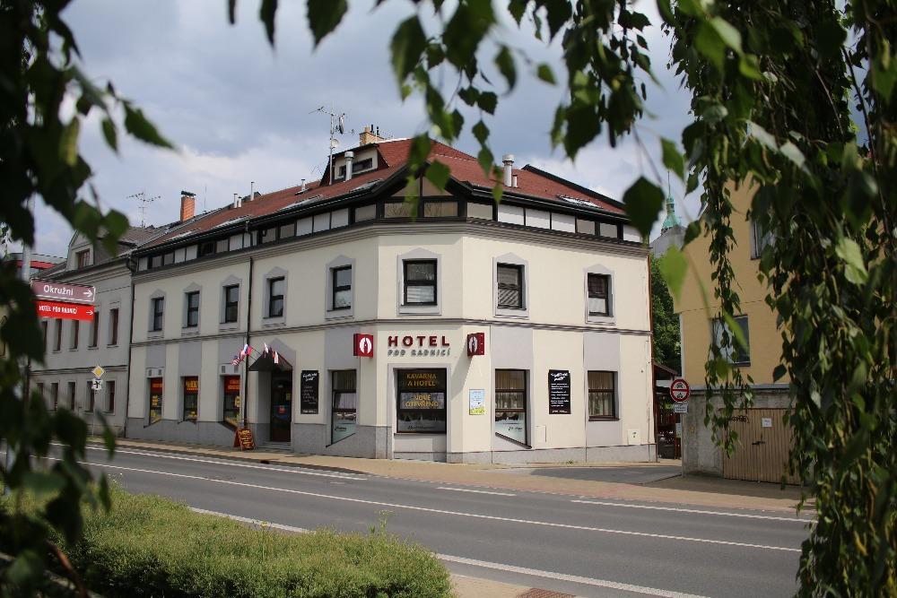 Hotel Pod Radnici Šumperk Екстериор снимка