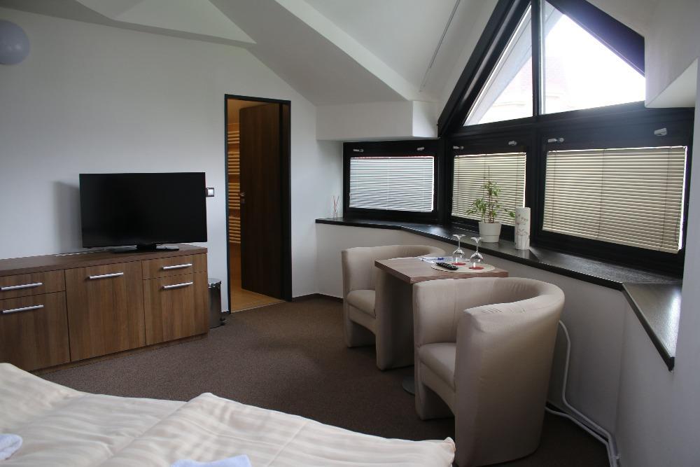 Hotel Pod Radnici Šumperk Екстериор снимка